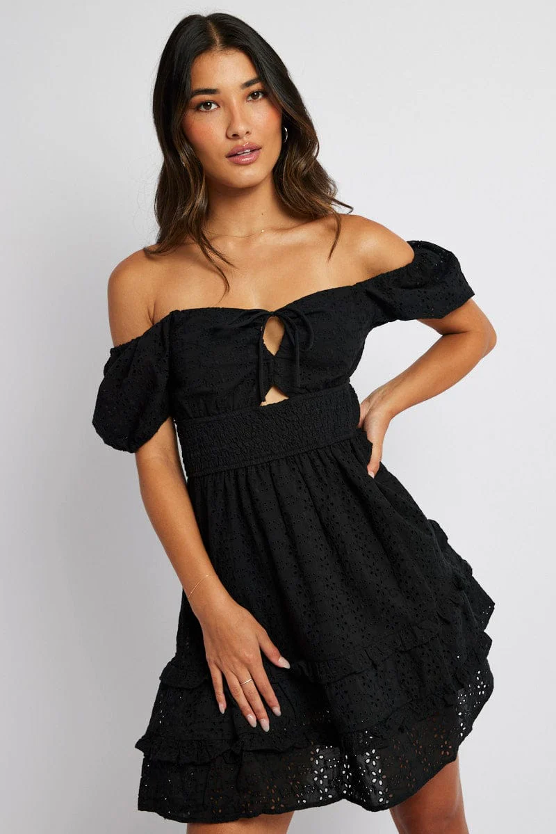 Black Fit and Flare Dress Short Sleeve Embroidered - Image 3