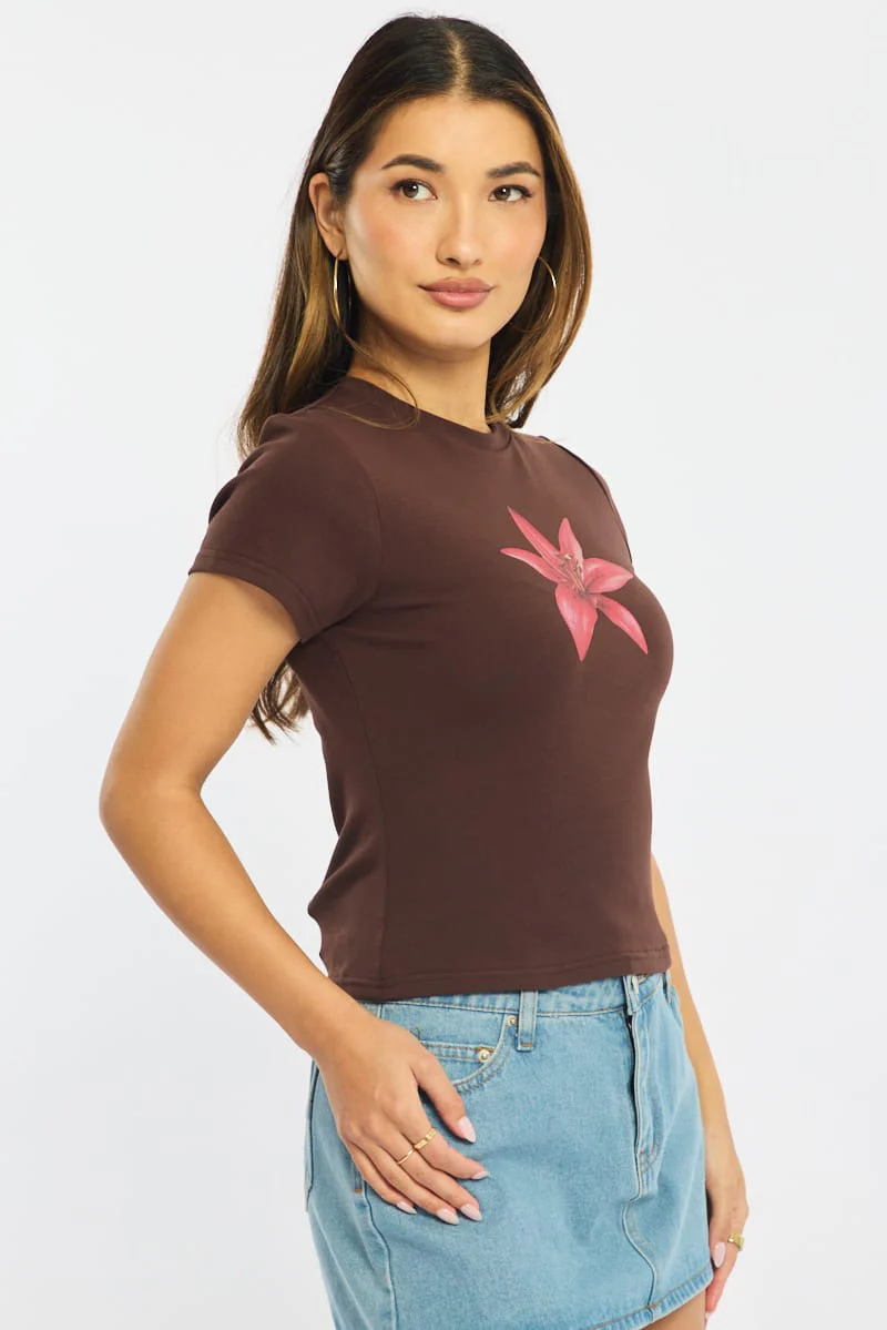 Brown Graphic Tee Short Sleeve - Image 4