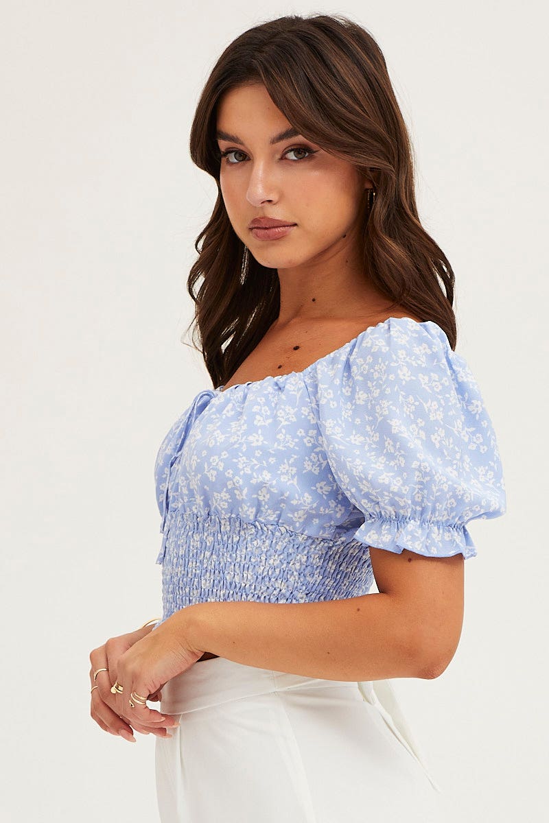 Ditsy Print Crop Top Short Sleeve Shirred Waist - Image 4
