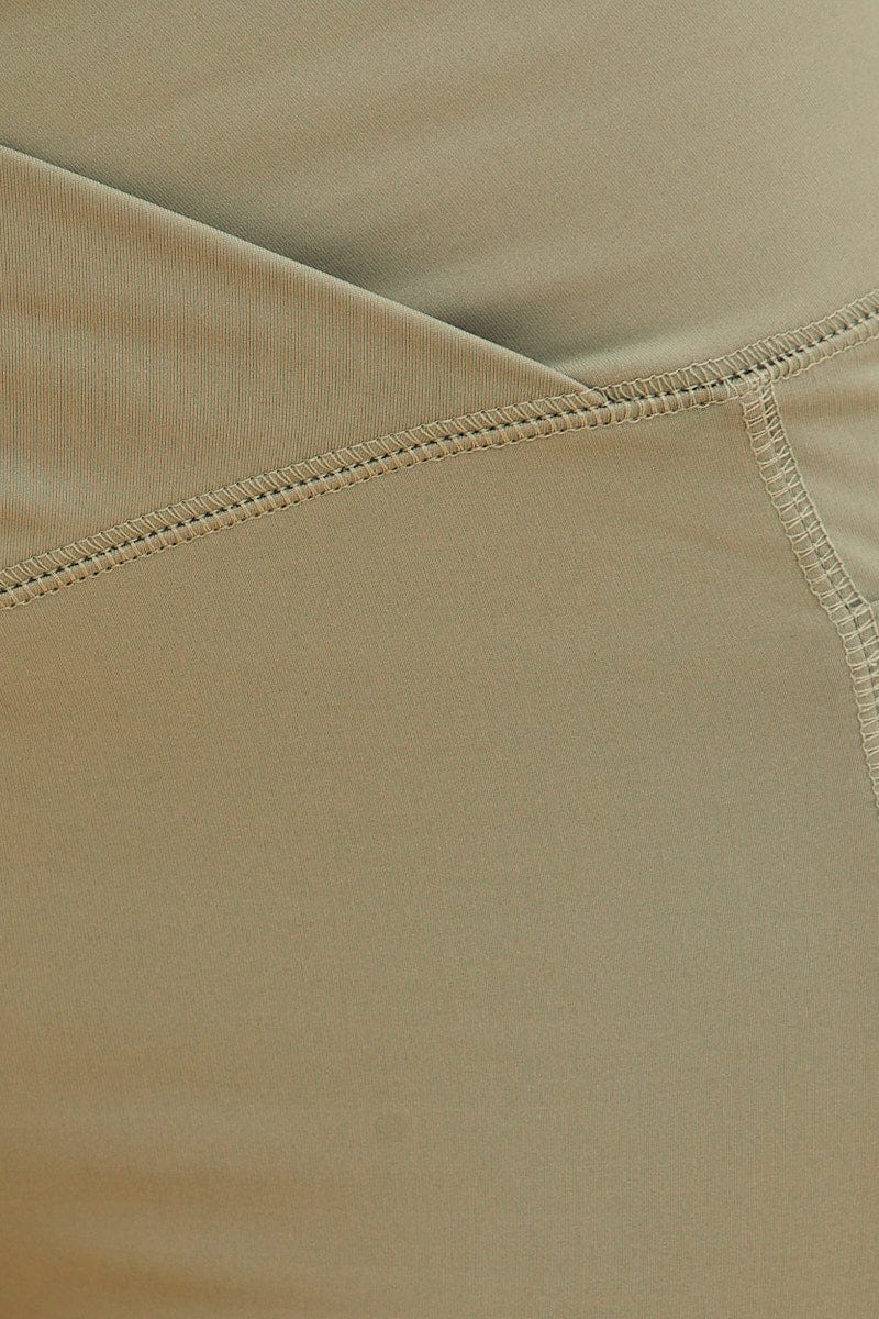 Green Sara V Waistband Bike Short - Image 6