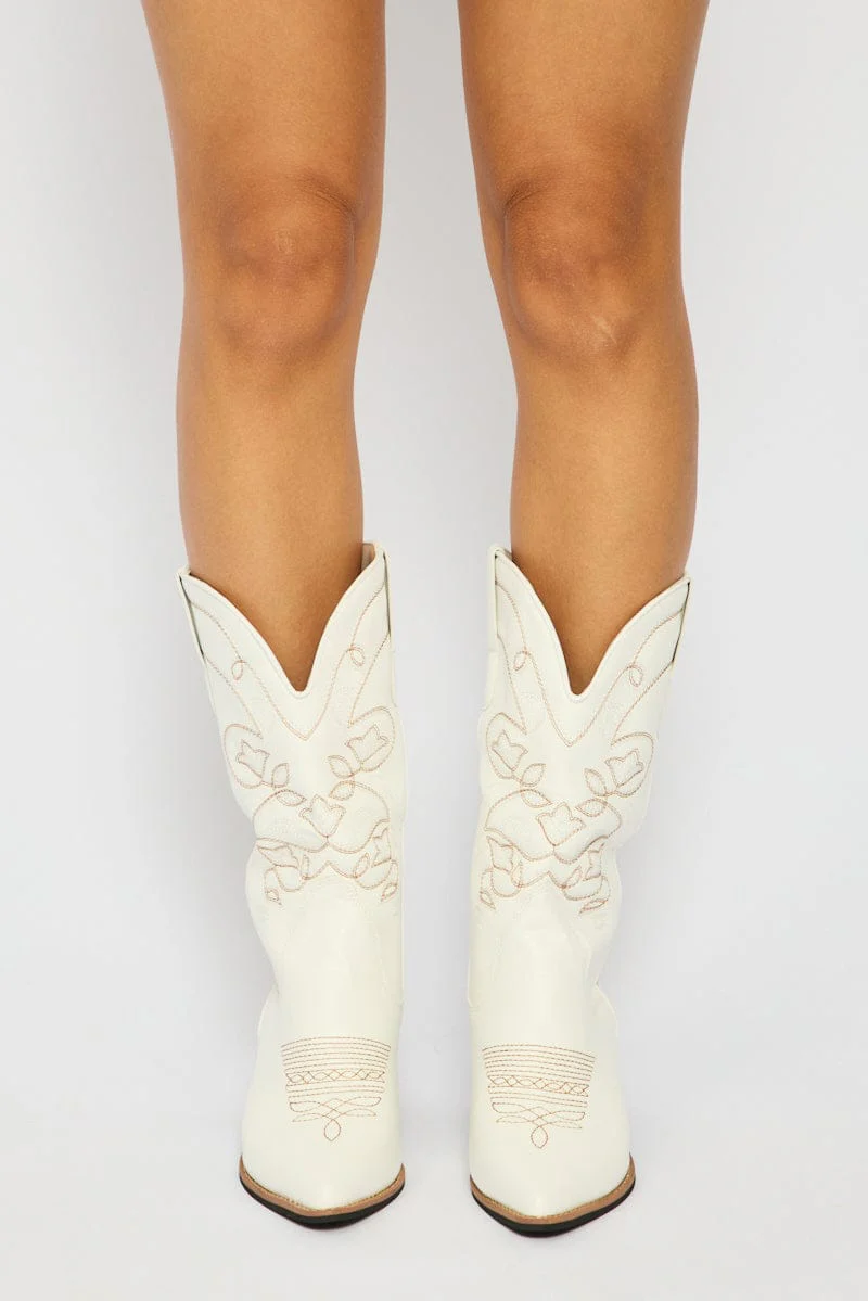 White Embroidered Western Cowboy Boots - Image 2