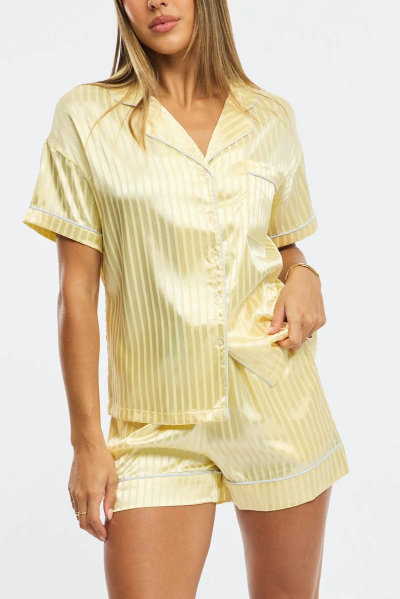 Yellow Pyjamas Set Short Sleeve Satin Jacquard - Image 5